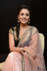 Madhu Shalini at Cheekati Raajyam Movie Success Meet